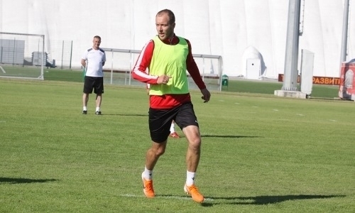 «Кто-то куклу вуду колет». Футболист «Жетысу» колдовством объяснил неудачи своей сборной