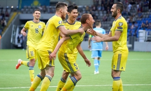 Насилие над карликами. Казахстанцы не пощадили гостей из Сан-Марино