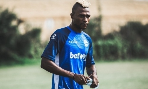 Бывший лидер «Астаны» заинтересовал грандов европейских чемпионатов