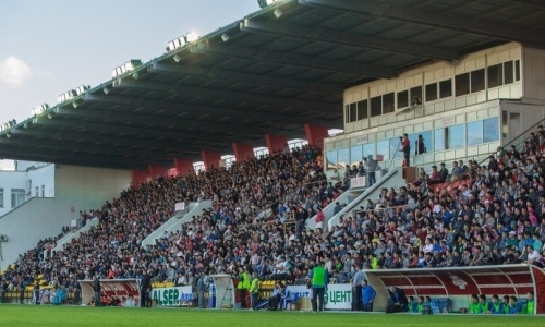 Матчи 14-го тура Премьер-Лиги посетили 24 000 зрителей