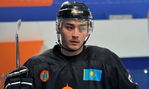 Казахстанский форвард подписал контракт с китайским клубом ВХЛ