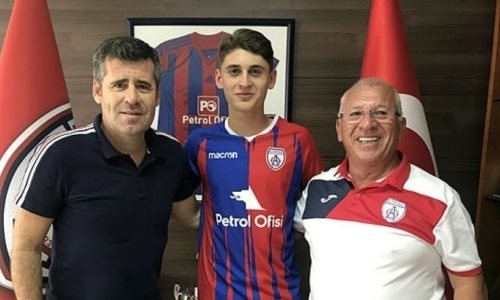 Турецкий клуб подписал долгосрочный контракт с 16-летним футболистом из Казахстана