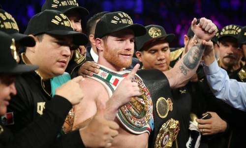 WBC объяснил решение дать «Канело» новый титул в весе Головкина