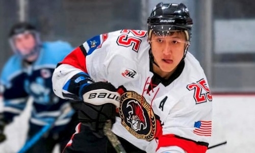 Играющий в США казах из Москвы приглашен на просмотр в клуб ВХЛ
