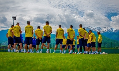 Фоторепортаж с пятого дня тренировок сборной Казахстана в рамках подготовки к матчам отбора ЕВРО-2020 в Талгаре