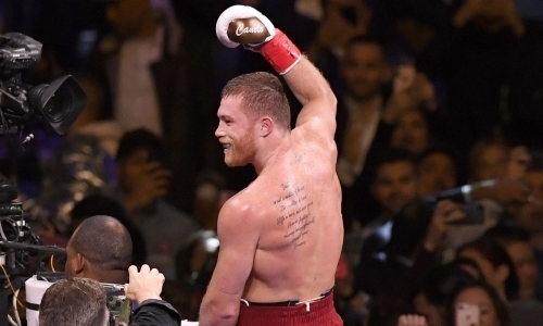 Промоутер «Канело» сделал заявление о его травме перед третьим боем с Головкиным