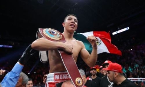 Промоутер чемпиона мира WBO оценил шансы на бой с Головкиным