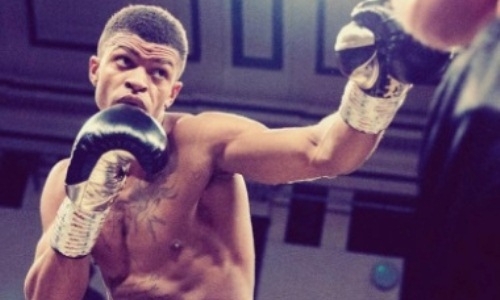 Апперкот и хук справа стали фатальными для «Сумасшедшего пса» с 55 боями. Видео нокаута