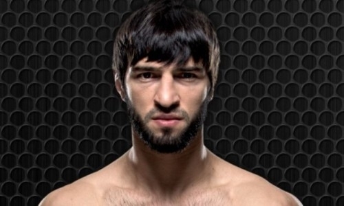 Член команды Нурмагомедова отказался от боя с казахом в UFC