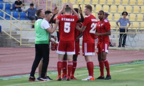 «Кайсар» вел в счете 2:0, но пропустил два гола и дома сыграл вничью с «Шахтером»