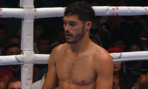 Видео жесткого нокаута Жанкоша Турарова в бою за титул WBO
