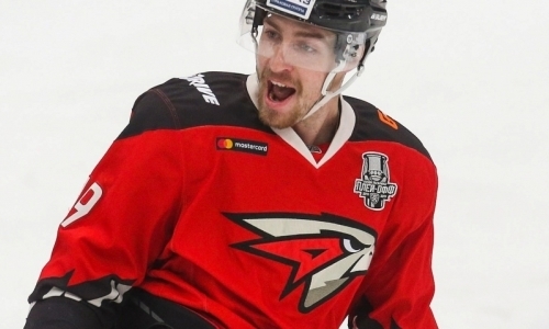 Нападающий «Авангарда» назвал причину отказа от выступления за сборную Казахстана