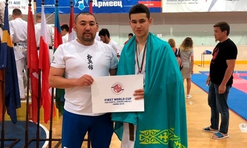 Казахстанский каратист завоевал «серебро» на Кубке мира в Болгарии