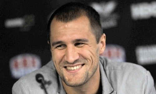 Ковалев оставит «Канело» без титула за отказ от боя с Головкиным