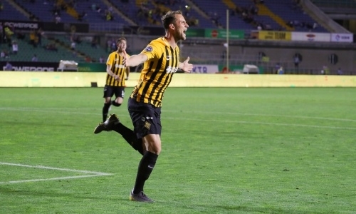 «Кайрат» уничтожил пассивный «Кайсар» в матче с хет-триком легионера