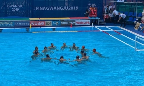 Казахстанские ватерполисты уступили в своем стартовом матче на ЧМ-2019