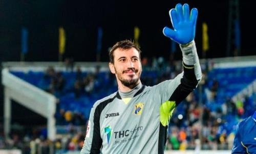 «Было заманчиво». Экс-вратарь «Спартака» рассказал о роскошном предложении из Казахстана