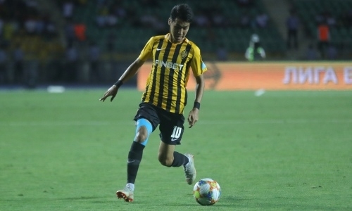 Сейдахмет ударом головой в падении забил первый гол за «Кайрат»