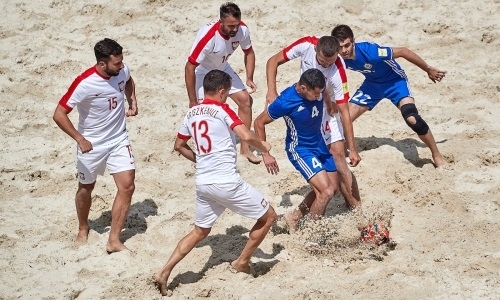 Сборная Казахстана по пляжному футболу стартовала в отборе на чемпионат Мира-2019