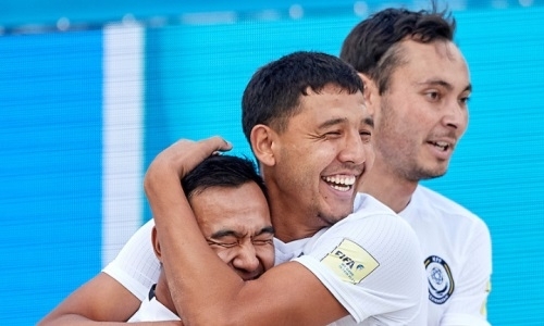 Сборная Казахстана по пляжному футболу обыграла Чехию на чемпионате Мира-2019