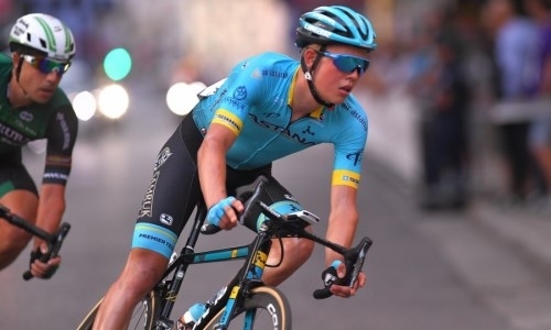 Гонщик «Астаны» стал 13-м на третьем этапе многодневки «Адриатика-Ионика»