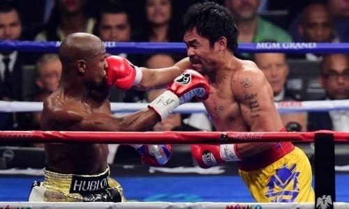 Глава Top Rank назвал победителя реванша Пакьяо — Мейвезер