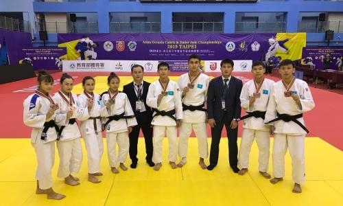 Казахстан занял первое место на чемпионате Азии по дзюдо среди кадетов