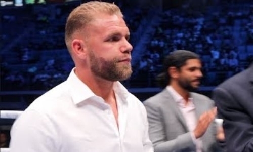 «Должен покинуть». Сондерсу поставили условие боя с Головкиным