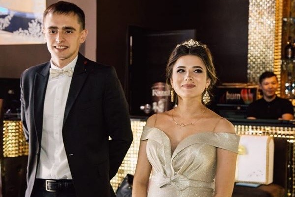 «Моему мужу импонируют Икер Касильяс, Давид Де Хеа, Игорь Акинфеев». Жена казахстанского вратаря о жизни за пределами футбольного поля