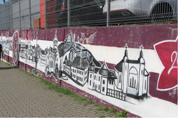 Концерт Робби Уильямса и «переводчик» Петреску. Чем живет Клуж-Напока накануне матча «Астаны» в Лиге Чемпионов