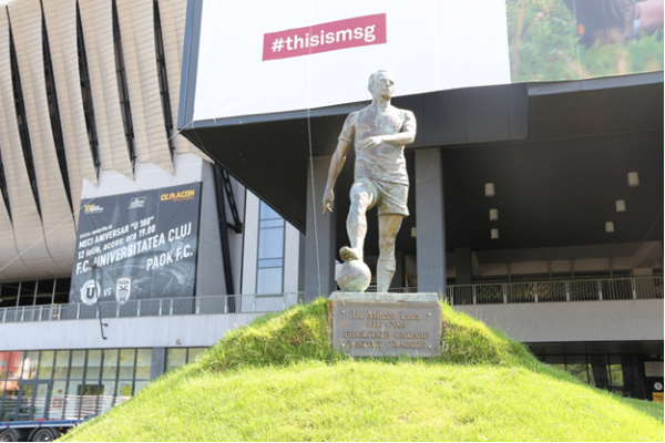 Концерт Робби Уильямса и «переводчик» Петреску. Чем живет Клуж-Напока накануне матча «Астаны» в Лиге Чемпионов