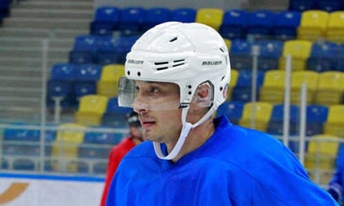 Представлено фото Пушкарёва на первой тренировке в Алматы