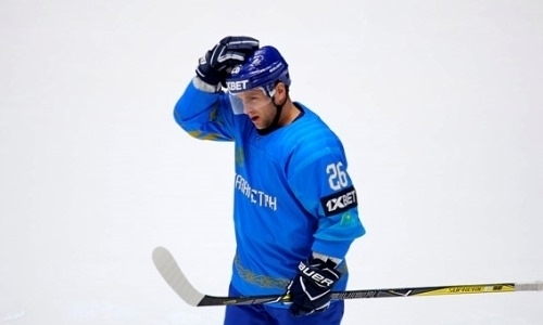 Российский хоккеист станет одноклубником форварда сборной Казахстана в английском клубе