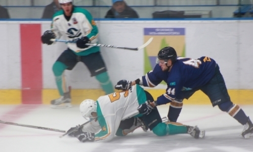 В Усть-Каменогорске состоялись заключительные матчи группового этапа турнира памяти Бориса Александрова