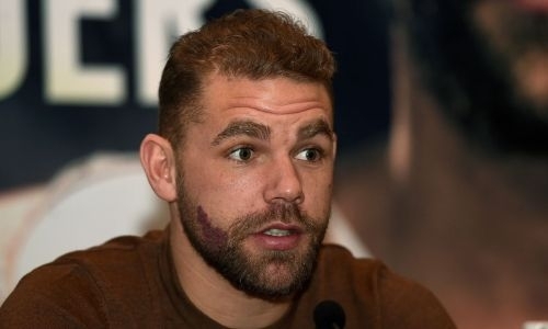 «Мешок и придурок». Бросивший вызов Головкину чемпион мира ввязался в перепалку с бывшим соперником