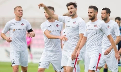 Клуб казахстанского тренера совершил громкую сенсацию в Лиге Европы