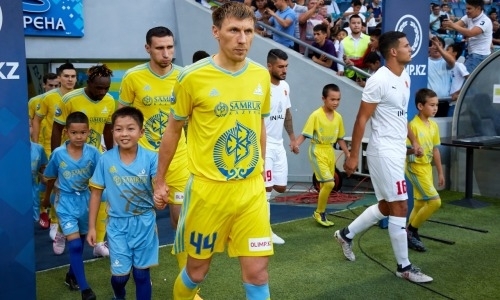 «Хотел пробросить между ног и убежать, а потерял мяч». Евгений Постников ответил за свой косяк в матче Лиги Европы