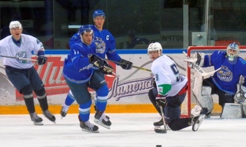 «Номад» разгромил клуб ВХЛ в матче Кубка губернатора Оренбургской области. Жайлауов оформил хет-трик