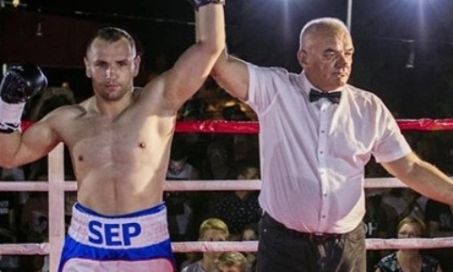 Бывший боксер «Astana Arlans» в первом раунде нокаутировал соперника с 22 боями в профи. Видео