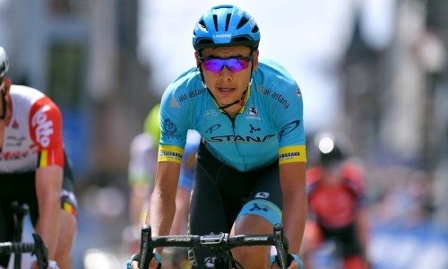 «Астана» продлила контракт с казахстанским гонщиком