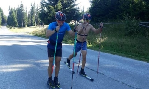 Молодежная команда Казахстана по лыжным гонкам начала тренировки в Болгарии