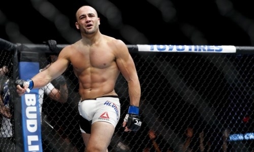 «Мне плевать...». Экс-чемпион UFC выдал громкое заявление о боях Головкина 