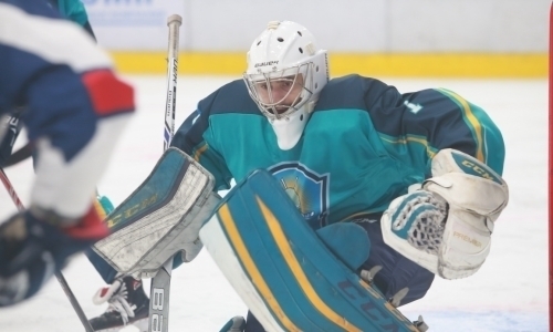 «Перегорели, но потом привели голову в порядок». Голкипер «Алтая-Торпедо» — о планах на ВХЛ