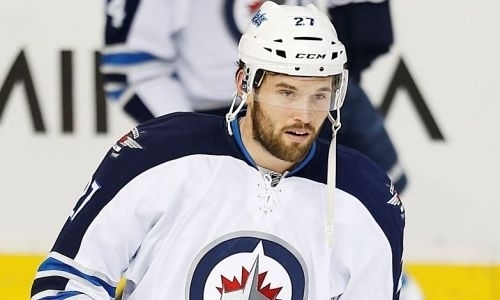 Новичок из НХЛ дебютирует за «Барыс» в матче с многократным чемпионом Швейцарии