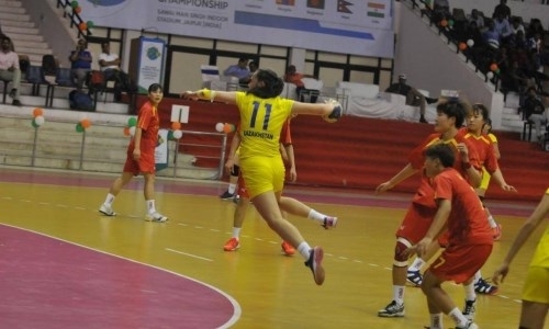 Казахстанские гандболистки уступили в первом матче чемпионата Азии