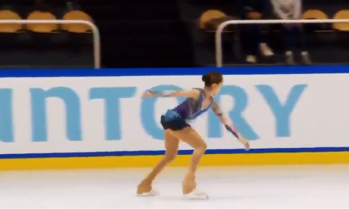 Видео четверного прыжка в исполнении ученицы тренера Турсынбаевой на этапе Гран-при