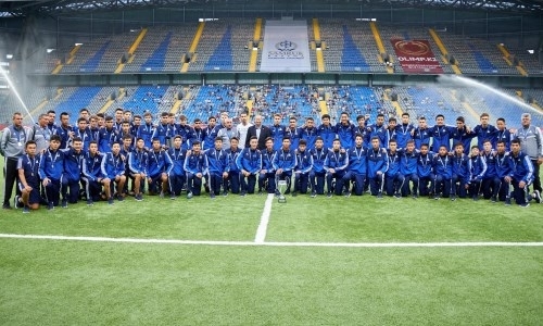 Молодежные команды «Астаны» были награждены в перерыве матча с «Таразом»
