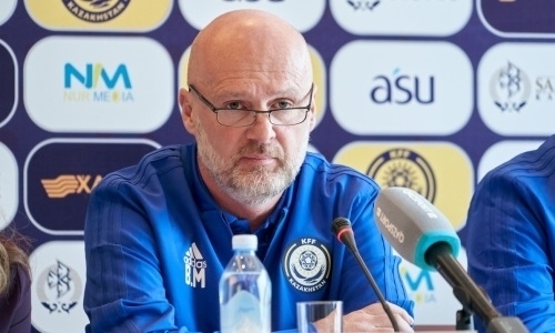 Главный тренер сборной Казахстана дал прогноз на матчи с Кипром и Россией
