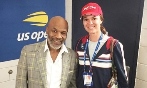 Казахстанская теннисистка после встречи с Майком Тайсоном в Нью-Йорке стала крутой. Фото