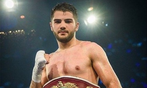 Головкин проложил путь к чемпионскому бою для одноклубника казахстанских боксеров